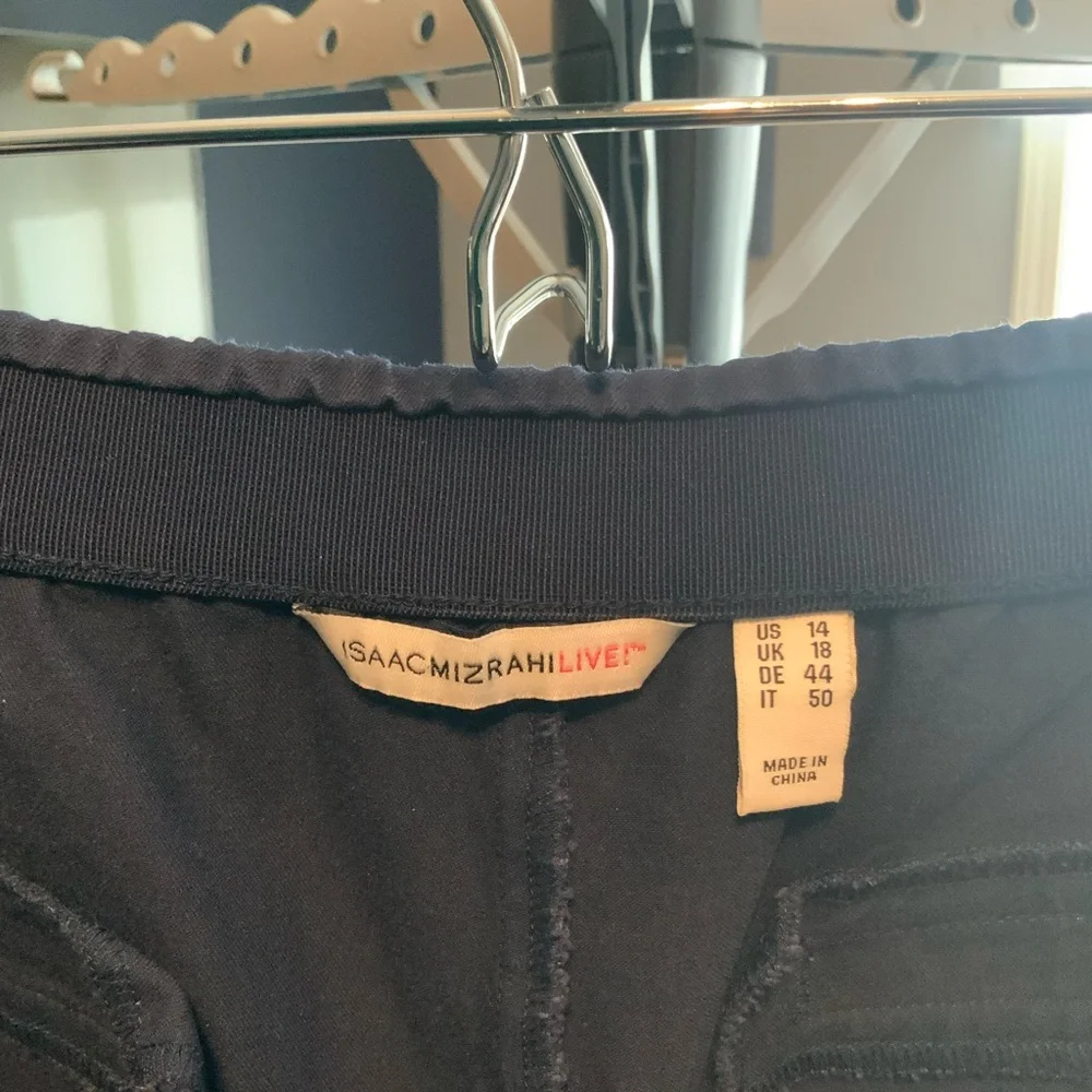 Isaac Mizrahi Navy Button-Detail Pants - Picture 4 of 4